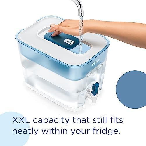 BRITA Flow XXL Water Filter Tank (8.2L) incl. 1x MAXTRA PRO All-in-1 cartridge - fridge-fitting dispenser for families and offices - now in sustainable Smart Box packaging